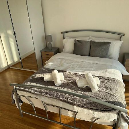 Luxury 1 Bedroom Apartment - City Centre - Balcony - Near O2 Academy Birmingham Exterior photo