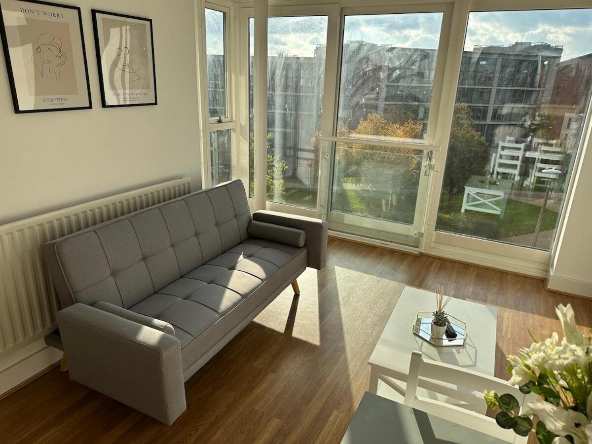 Luxury 1 Bedroom Apartment - City Centre - Balcony - Near O2 Academy Birmingham Exterior photo
